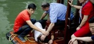 nanjing suicide rescue lake foreigner