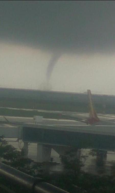 tornado shenzhen airport