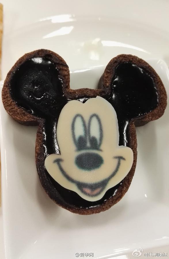 Shanghai disneyland food chinese