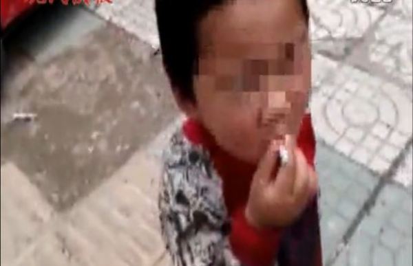 beggar child smoking suqian jiangxi